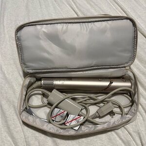 Shark Flexstyle air drying and styling system